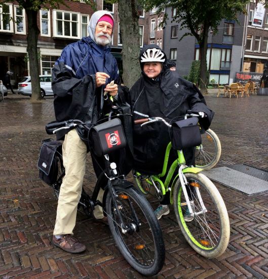 Joy & Murph in drizzle